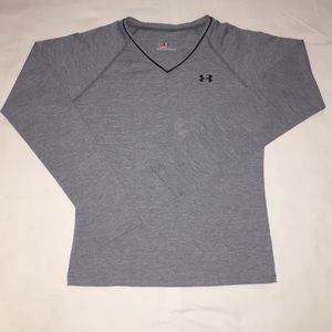 Girls Under Armour heat gear long sleeve shirt